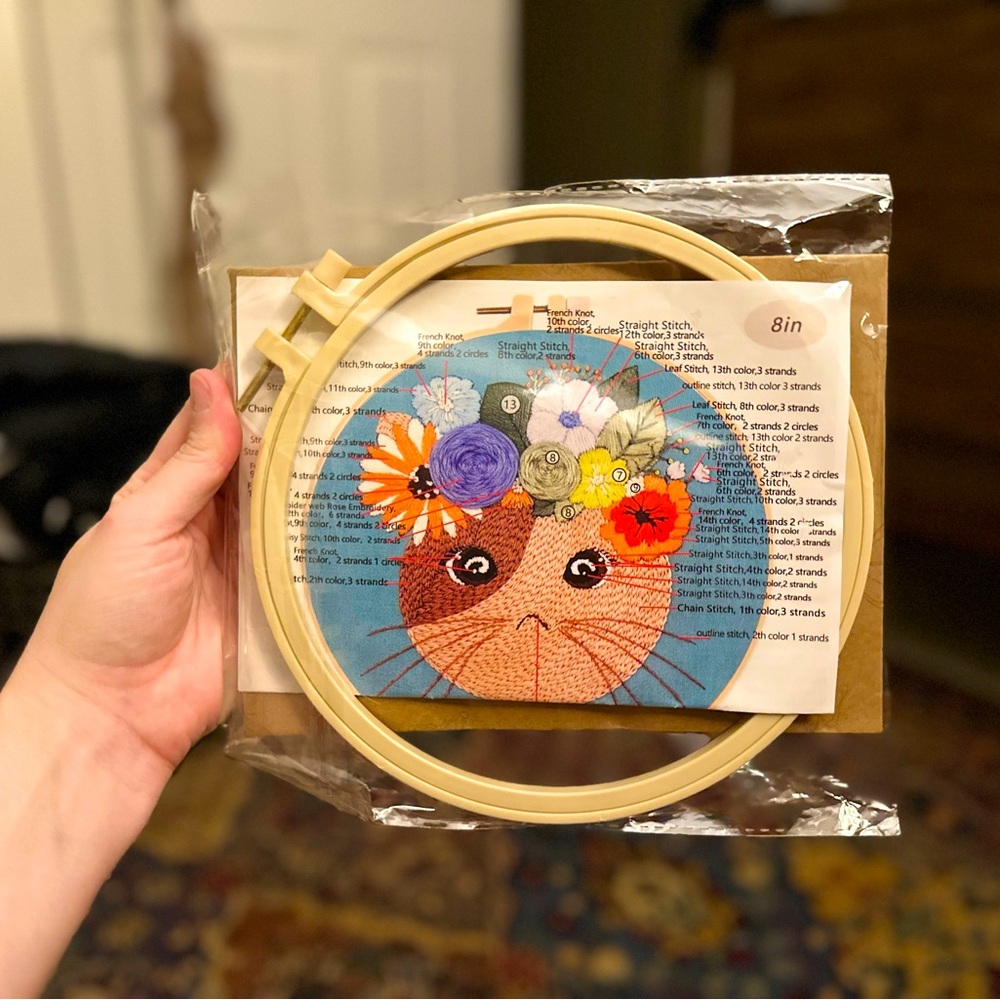 Floral Cat Embroidery Kit (2 Kits)